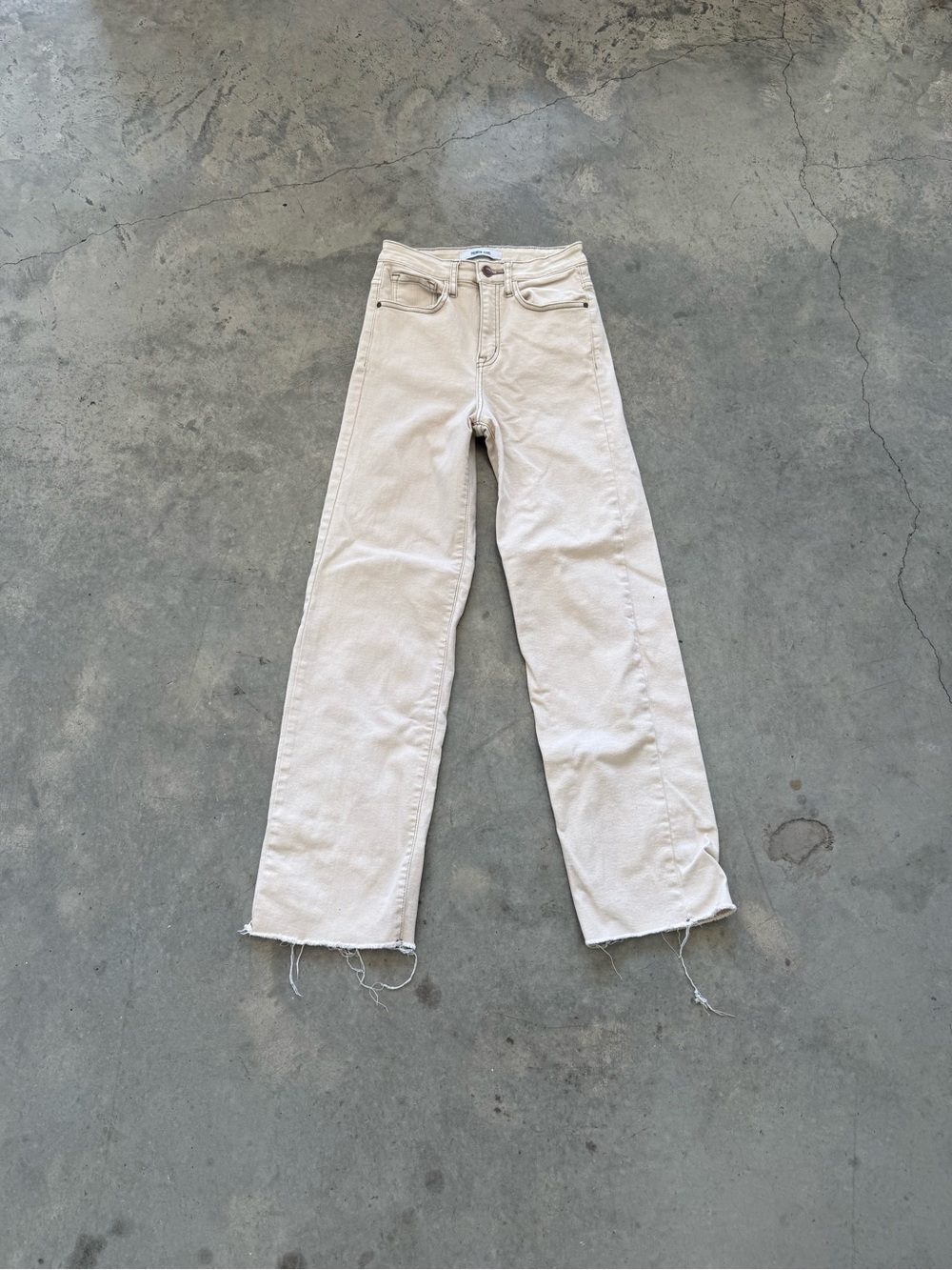 Raw Hem Straight-Leg Cream Jeans